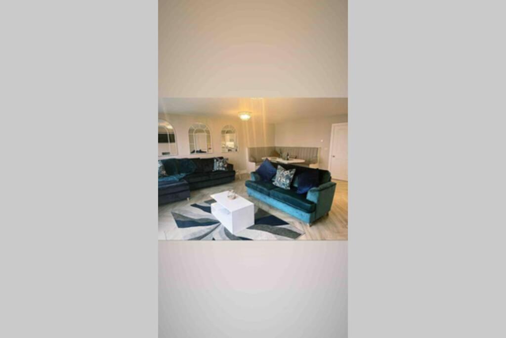 Luxurious Beach Front Apartment In Portrush Zewnętrze zdjęcie