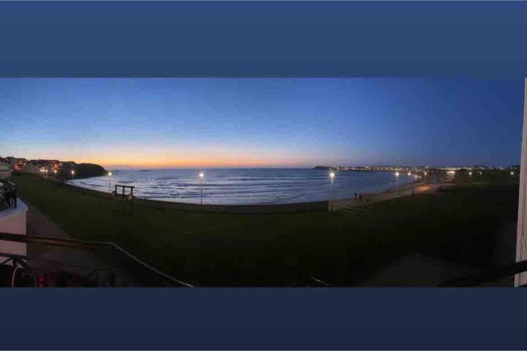 Luxurious Beach Front Apartment In Portrush Zewnętrze zdjęcie